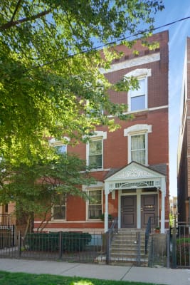 1140 N Winchester Ave property